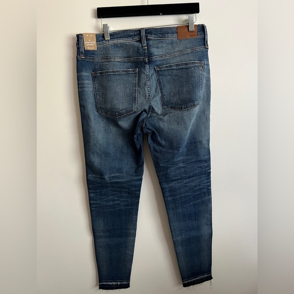 Madewell 9” High Rise  Skinny Jeans in York Wash: Rip and Repair Edition NWT - Picture 11 of 13
